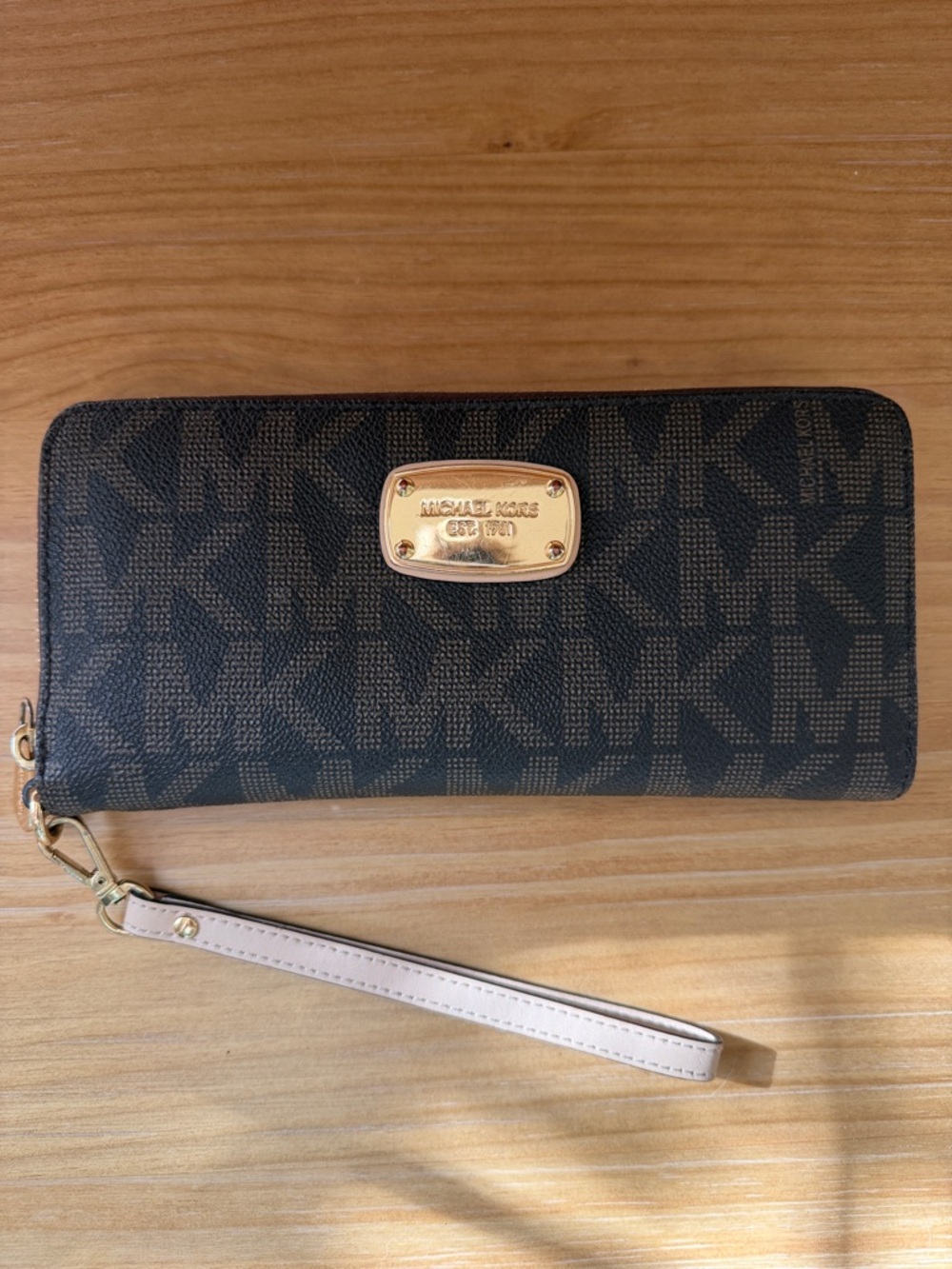 Michael Kors Black Zip-Around Wallet with Gold Hardware and Tan Wristlet